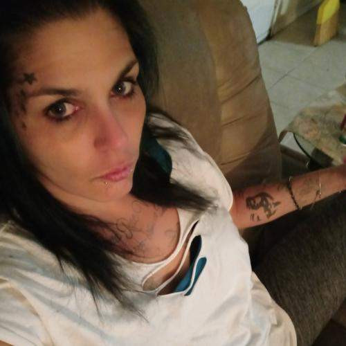 Im Club hol ich mir auch gerne mal Sexkontakte