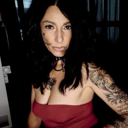 Tattoos und ganz viel BDSM Sextreffs